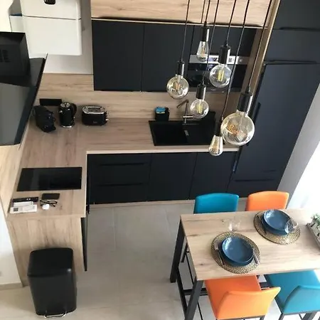 T1 Bis A Proximite Directe Du Village Naturiste