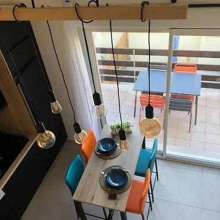 Appartement T1 Bis A Proximite Directe Du Village Naturiste Agde
